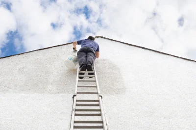 Peinture extérieure à Juncalas — façades et ravalement